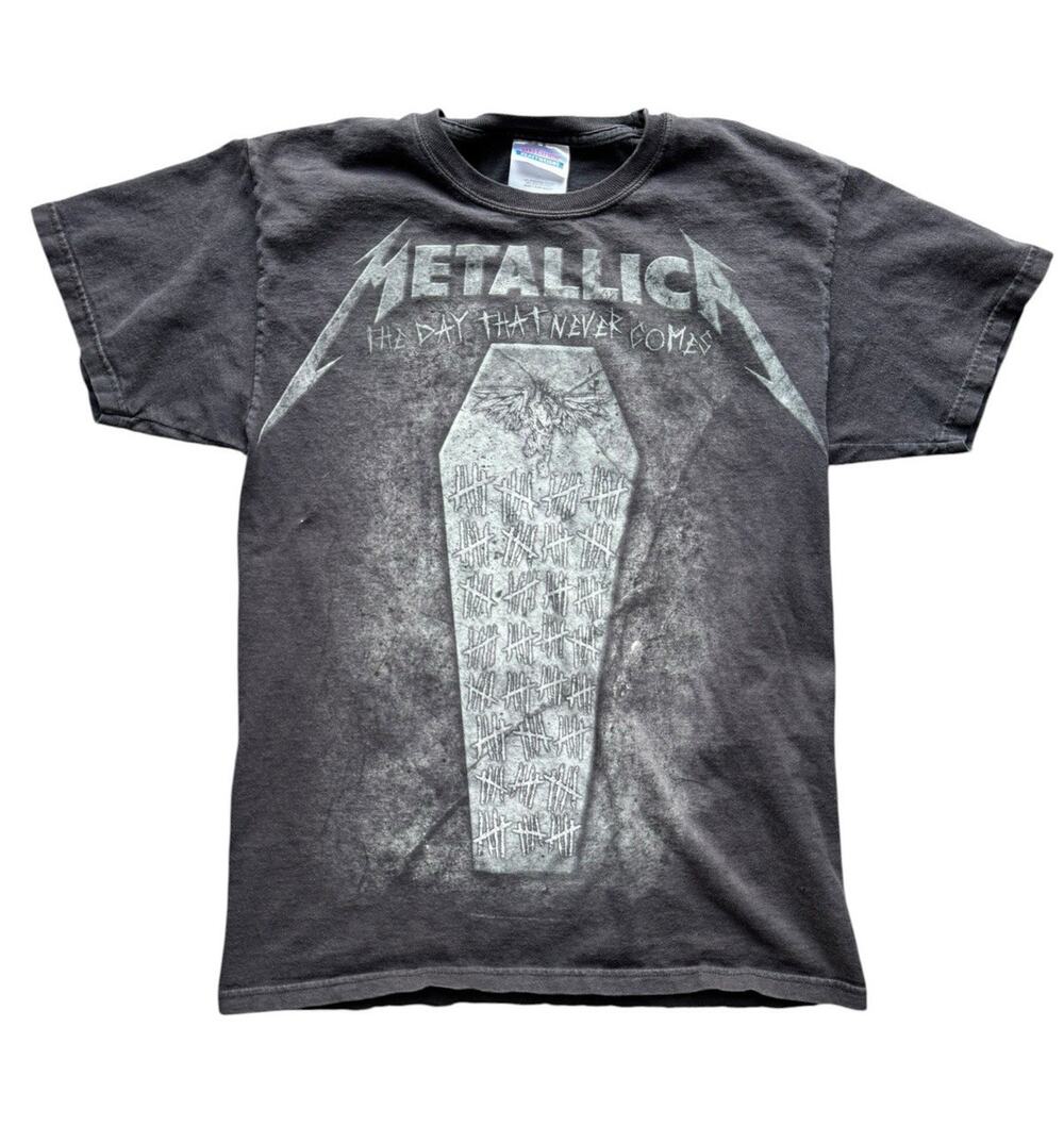 Hanes Heavyweight Metallica Men's S Gray Graphic Crew Neck Short Sleeve T-Shirt